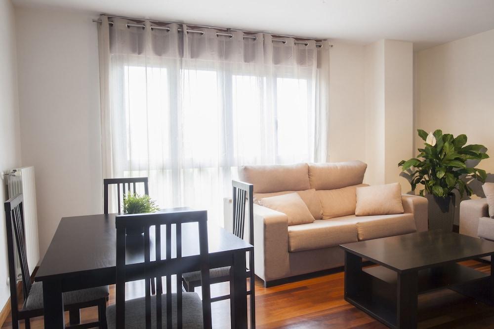 Apartamentos Alday Maliaño Exterior foto